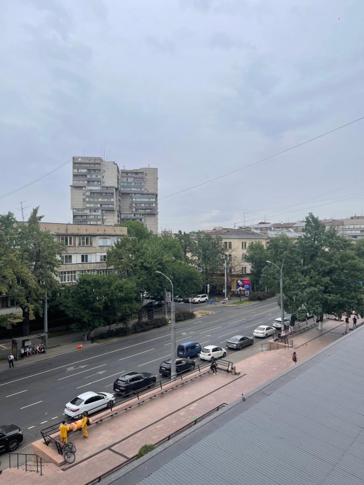 Двухкомнатная Квартира На Арбате Almaty Eksteriør billede